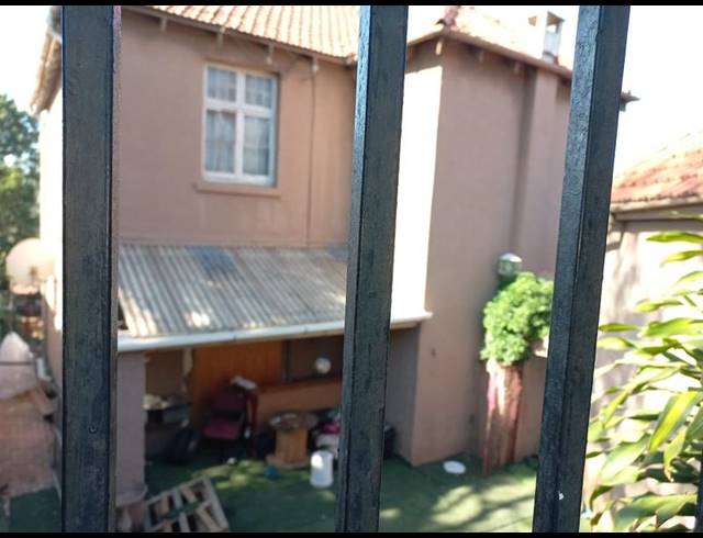 3 BEDROOM HOUSE FOR SALE IN MORNINGSIDE